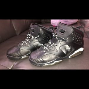 Size 5.5Y Air Jordan Retro 6 Black Cat
